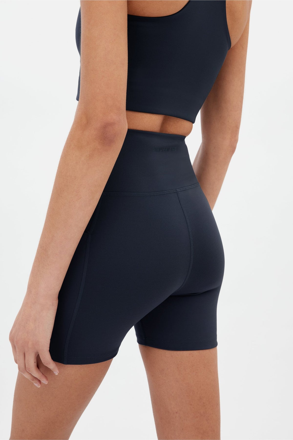 Skyline Compressive Pocket Run Short