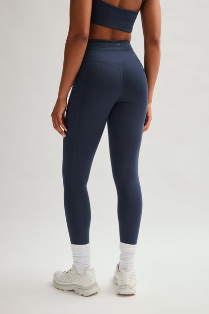 Skyline Compressive Drawstring Pocket Legging
